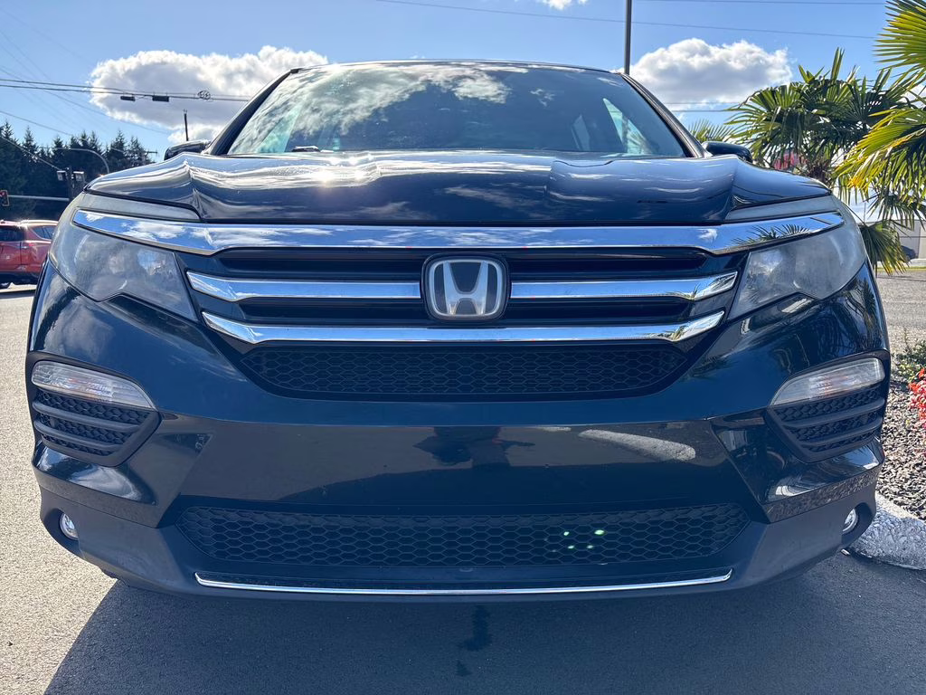 2016 Black Forest Pearl Honda Pilot Elite AWD SUV
