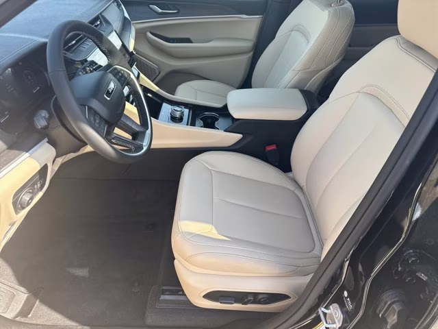 2026 Diamond Black Crystal Pearlcoat Jeep Grand Cherokee Limited RWD SUV