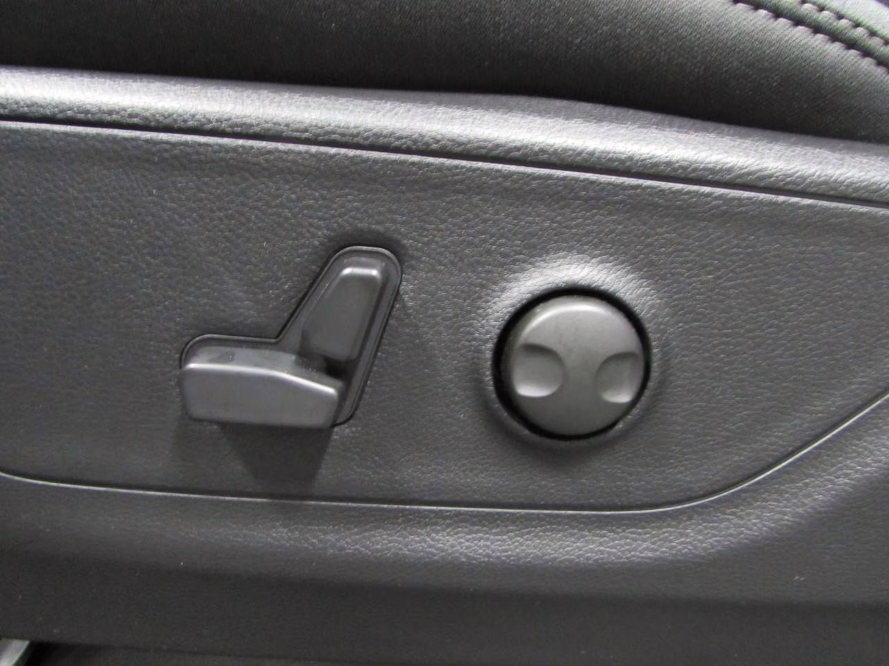 2026 Bright White Clearcoat Ram 1500 Big Horn/Lone Star 4X4 Truck