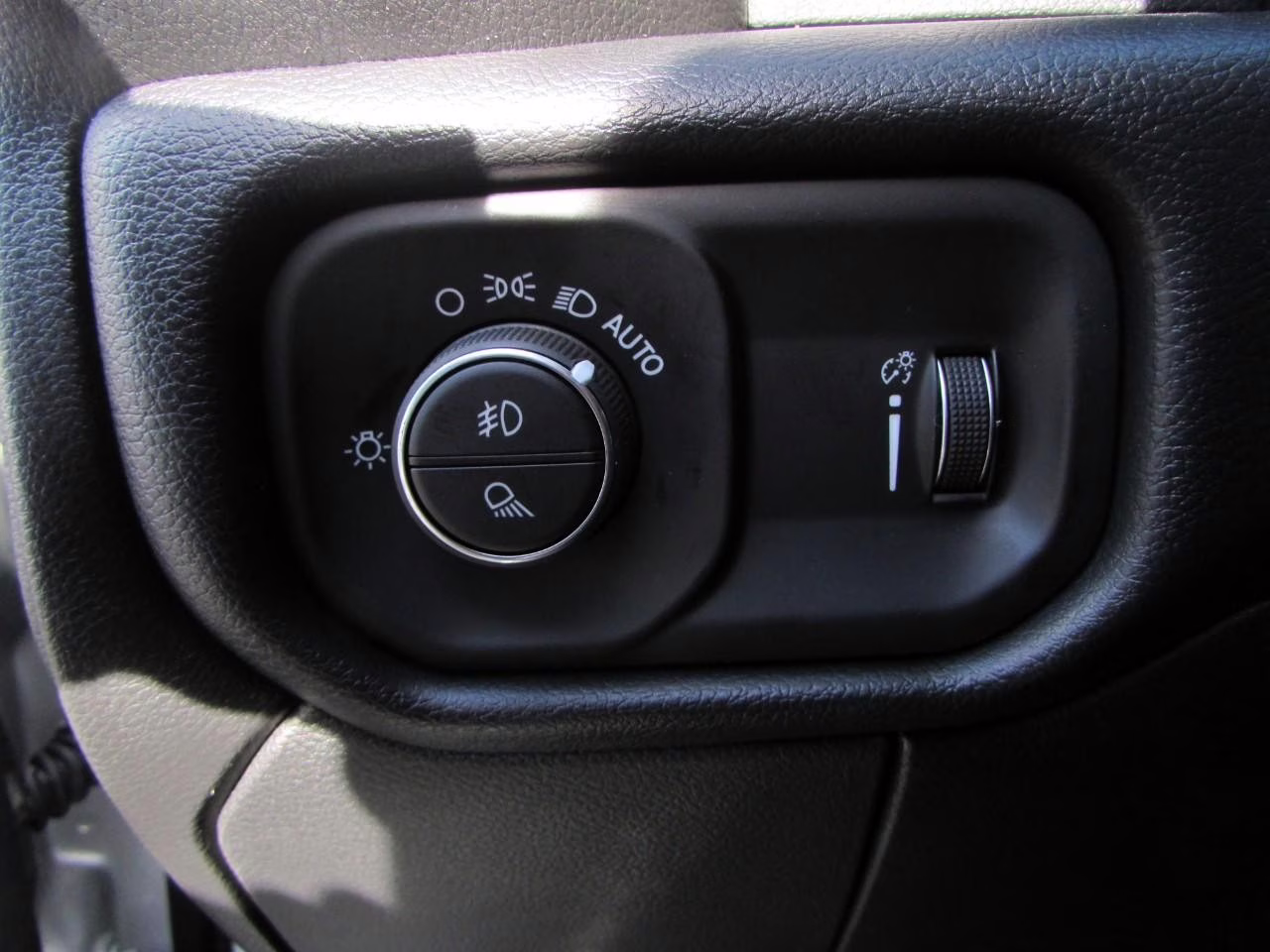 2026 Silver Zynith Ram 3500 Tradesman 4X4 Truck