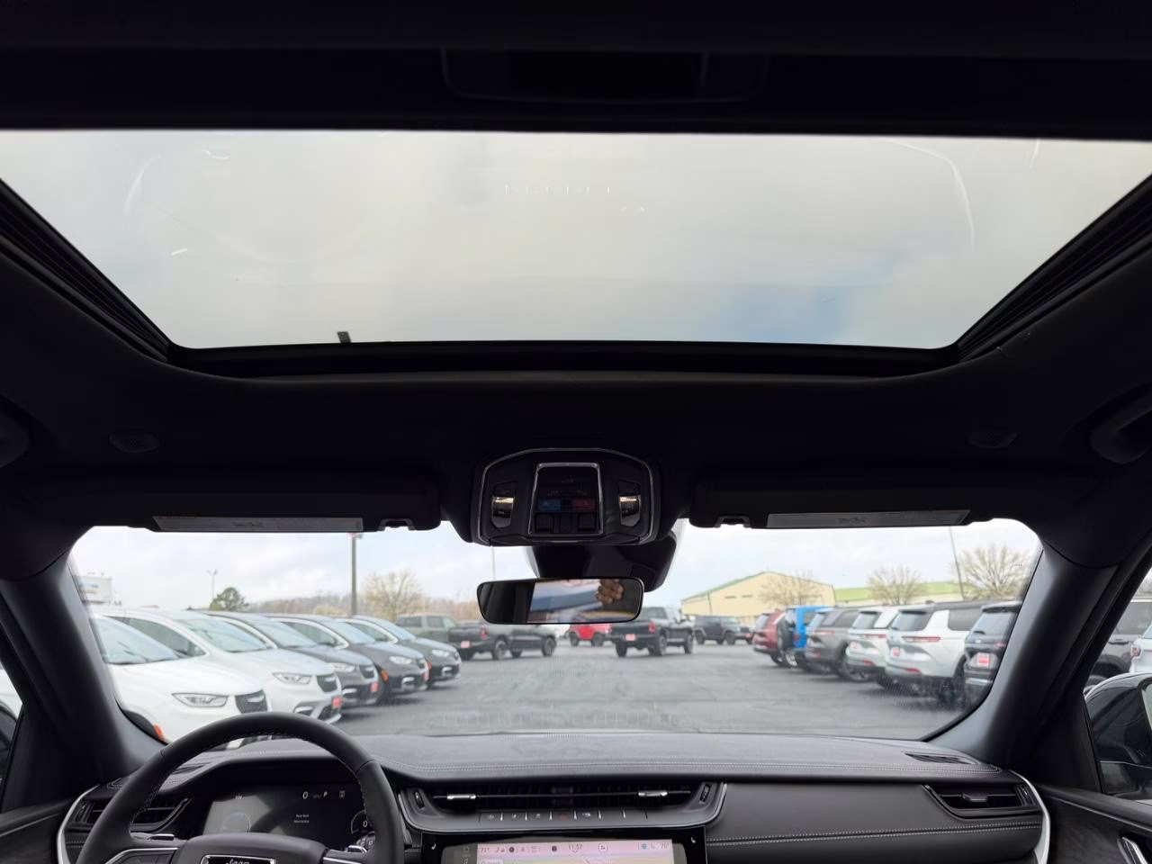 2026 Silver Zynith Jeep Grand Cherokee Laredo 4X4 SUV