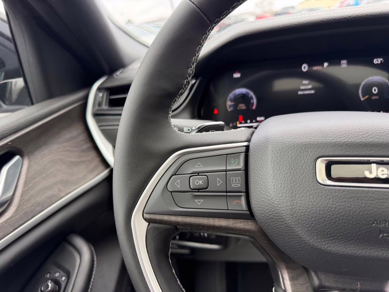 2026 Silver Zynith Jeep Grand Cherokee Laredo 4X4 SUV