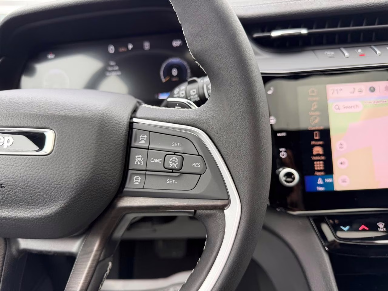 2026 Silver Zynith Jeep Grand Cherokee Laredo 4X4 SUV