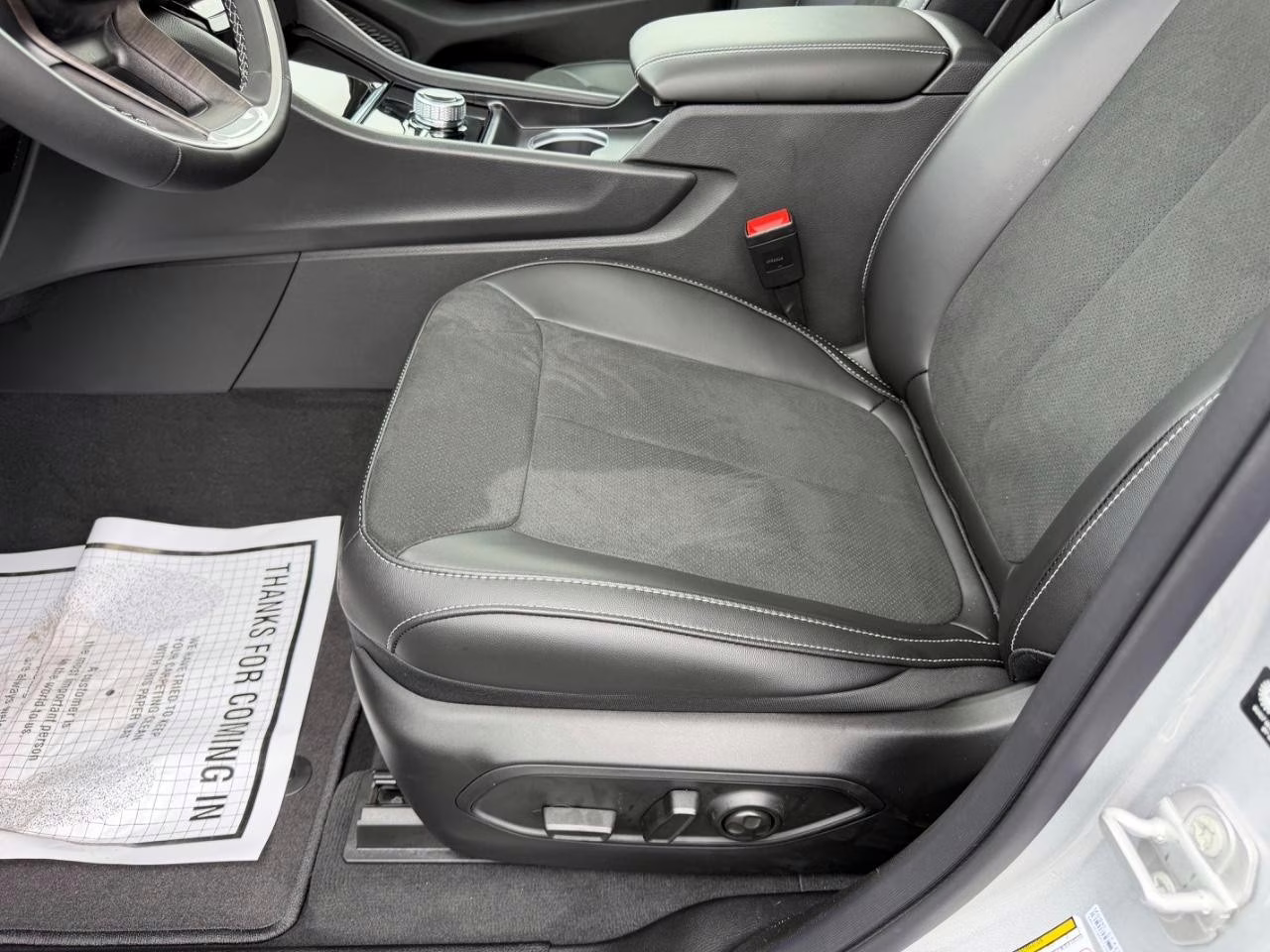 2026 Silver Zynith Jeep Grand Cherokee Laredo 4X4 SUV