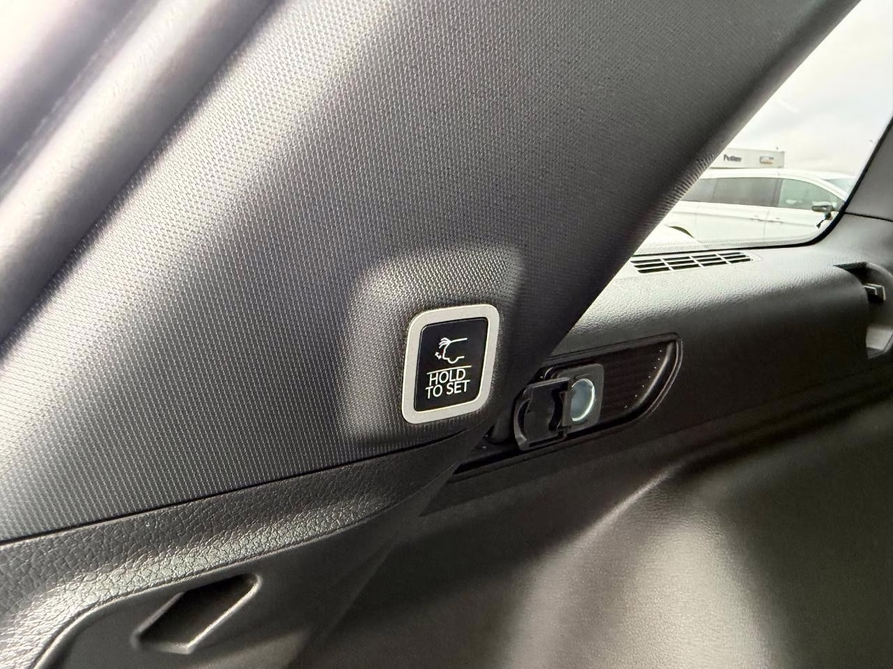 2026 Bright White Clearcoat Jeep Grand Cherokee Limited 4X4 SUV