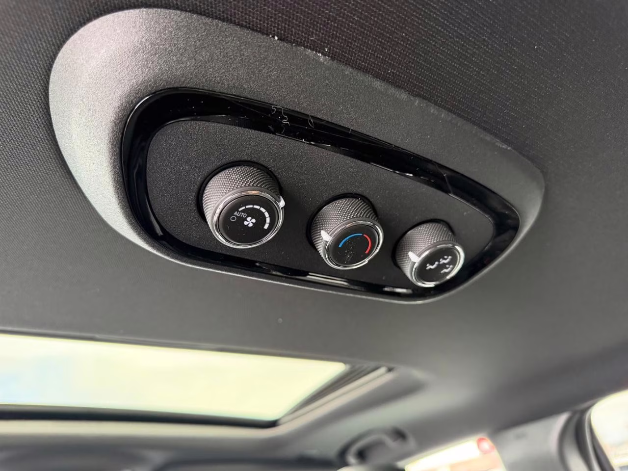 2026 DB Black Clearcoat Dodge Durango GT Plus HEMI V8 AWD SUV