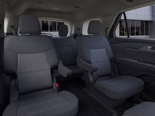 2026 White Metallic Ford Explorer Active RWD SUV