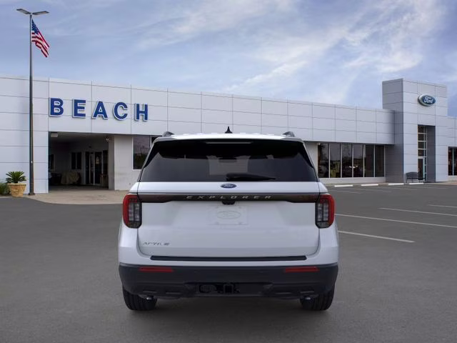 2026 White Metallic Ford Explorer Active RWD SUV