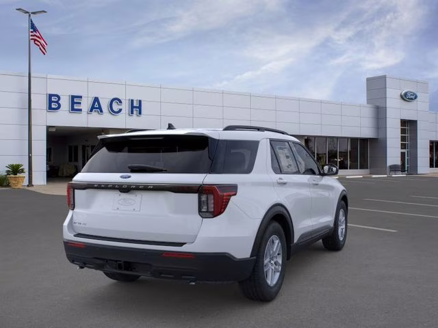 2026 White Metallic Ford Explorer Active RWD SUV