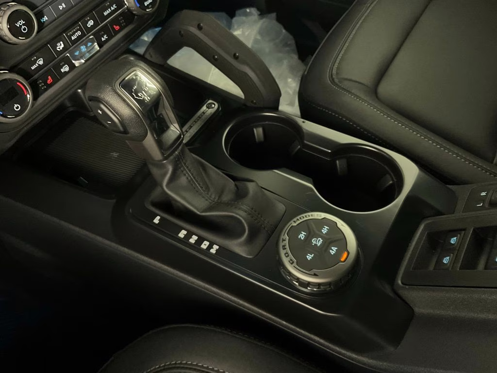 2026 Desert Sand Ford Bronco Big Bend 4X4 SUV