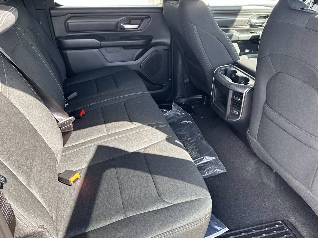 2026 Diamond Black Crystal Pearlcoat Ram 1500 Express 4X4 Truck