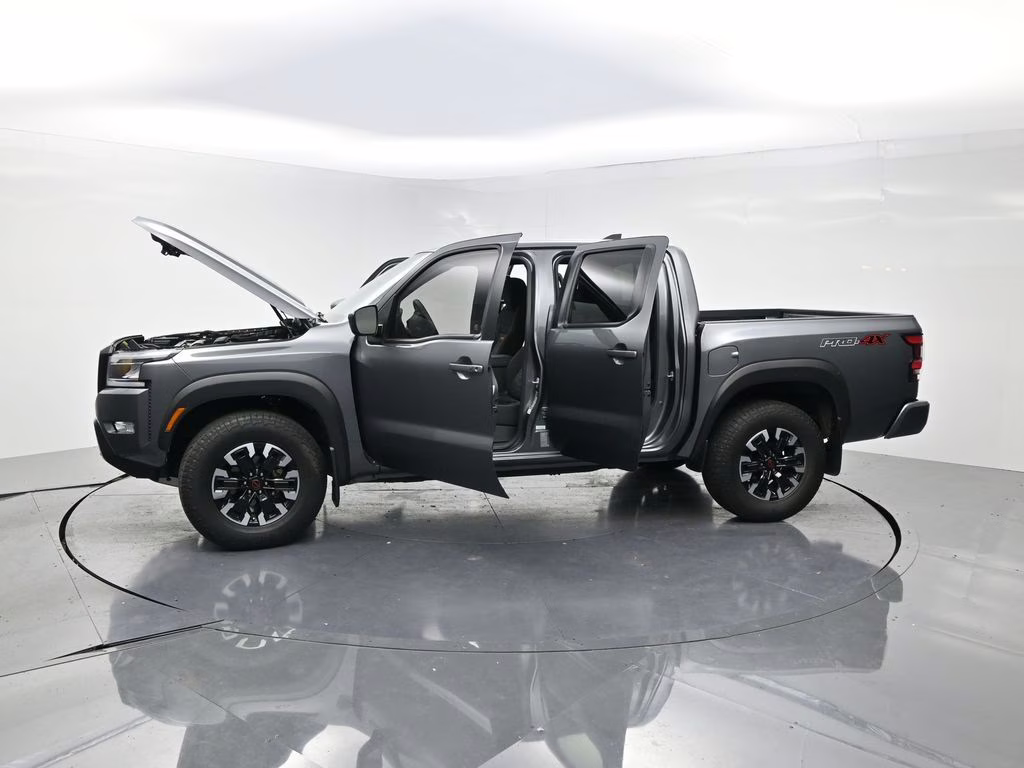 2023 Gun Metallic Nissan Frontier PRO-4X 4X4 Truck