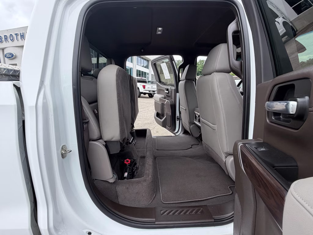 2020 Summit White GMC Sierra SLT 4X4 Truck