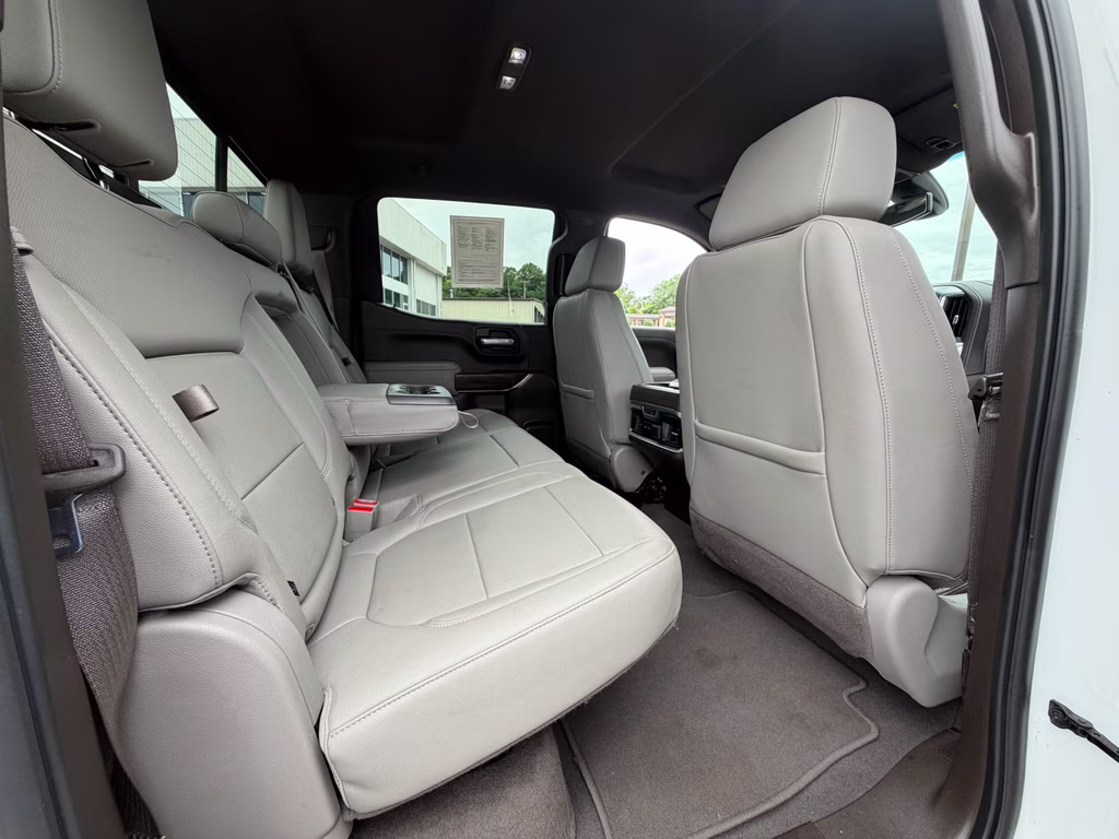 2020 Summit White GMC Sierra SLT 4X4 Truck