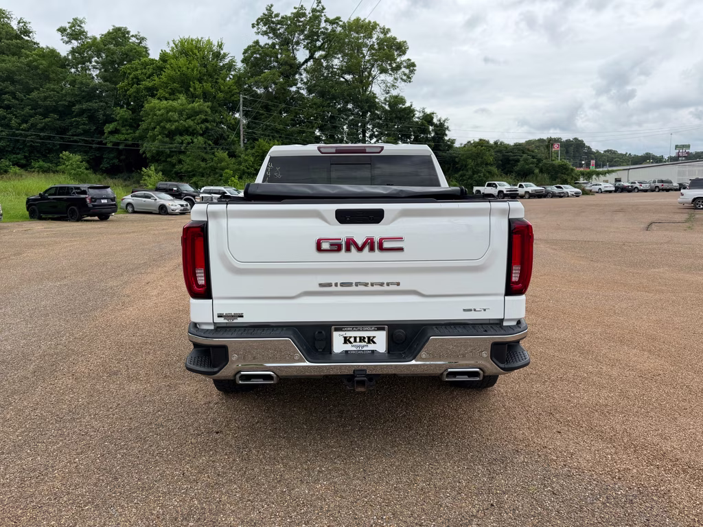 2020 Summit White GMC Sierra SLT 4X4 Truck