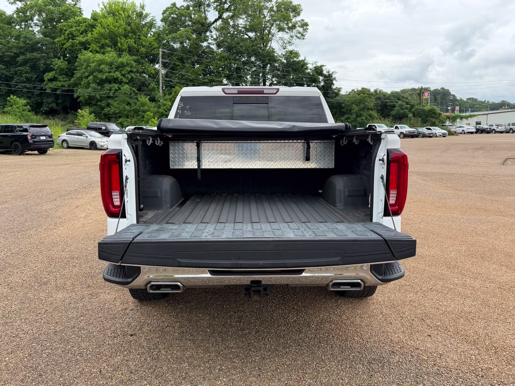 2020 Summit White GMC Sierra SLT 4X4 Truck