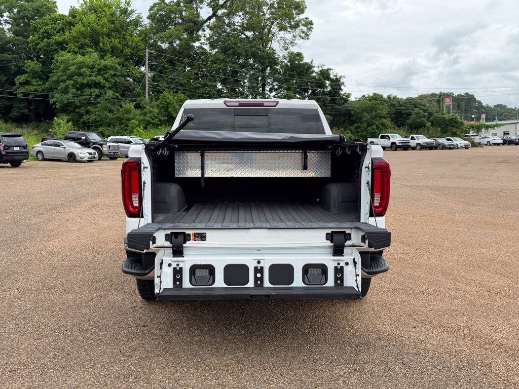 2020 Summit White GMC Sierra SLT 4X4 Truck