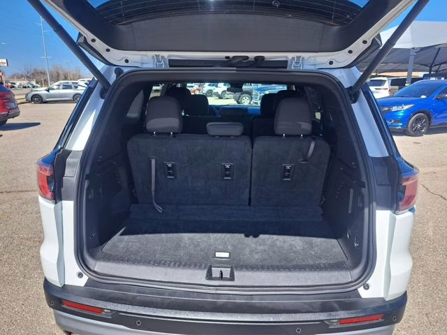2025 Summit White GMC Acadia Elevation FWD SUV