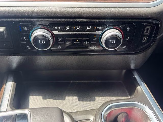 2022 Titanium GMC Sierra 1500 SLT 4X4 Truck