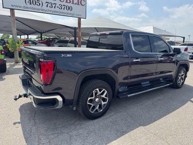 2022 Titanium GMC Sierra 1500 SLT 4X4 Truck