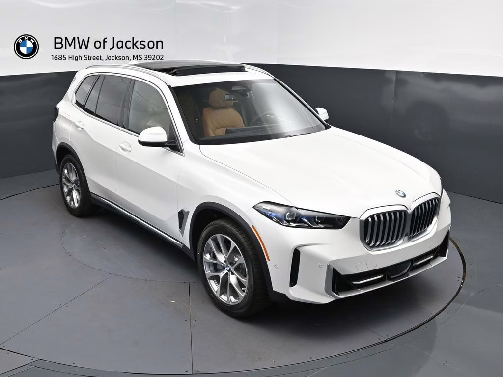2026 Mineral White Metallic BMW X5 xDrive40i AWD SUV