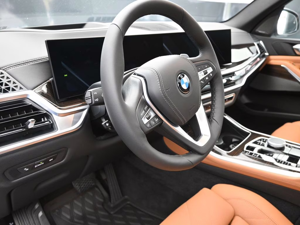 2026 Mineral White Metallic BMW X5 xDrive40i AWD SUV