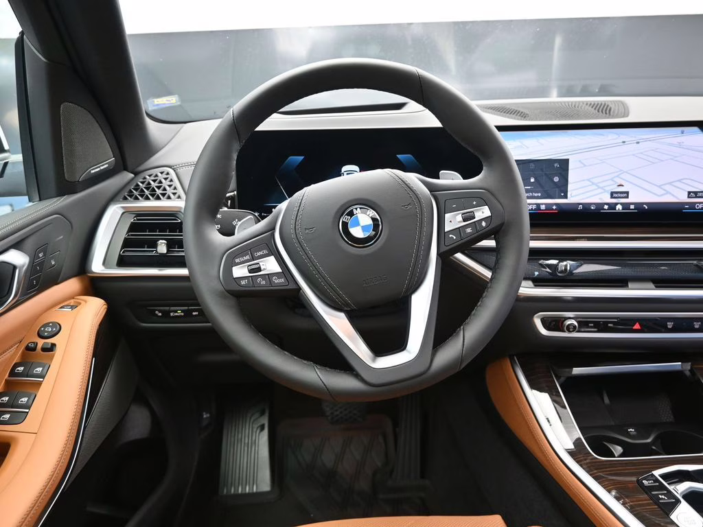 2026 Mineral White Metallic BMW X5 xDrive40i AWD SUV