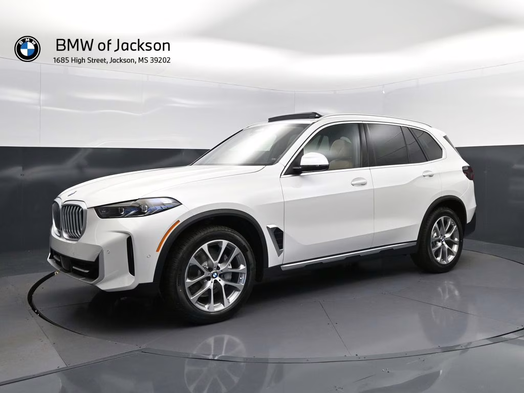 2026 Mineral White Metallic BMW X5 xDrive40i AWD SUV