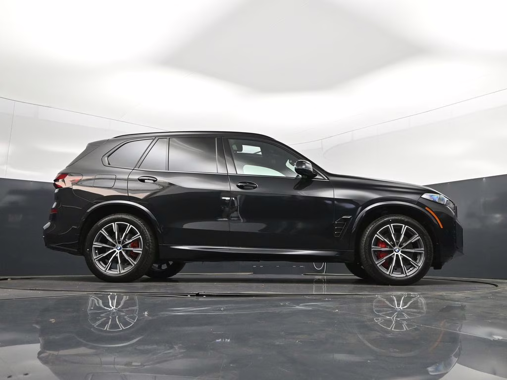 2026 Black Sapphire Metallic BMW X5 xDrive40i AWD SUV