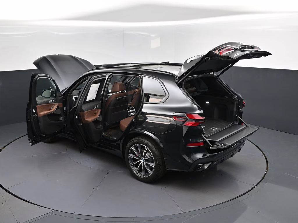 2026 Black Sapphire Metallic BMW X5 xDrive40i AWD SUV