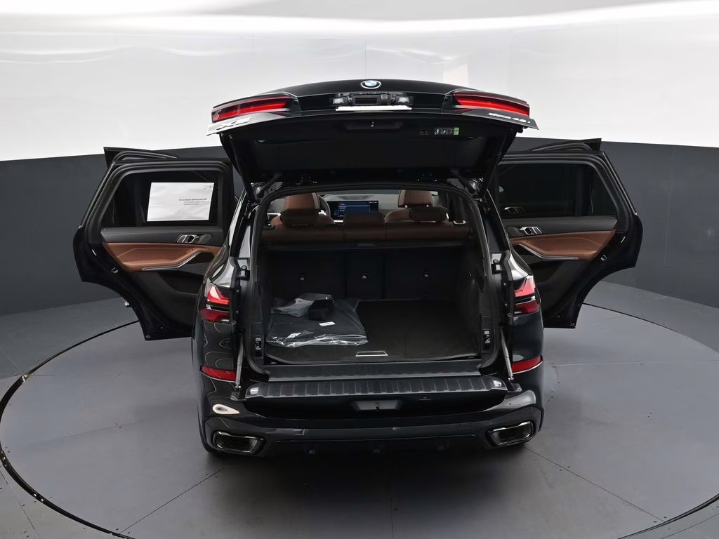 2026 Black Sapphire Metallic BMW X5 xDrive40i AWD SUV
