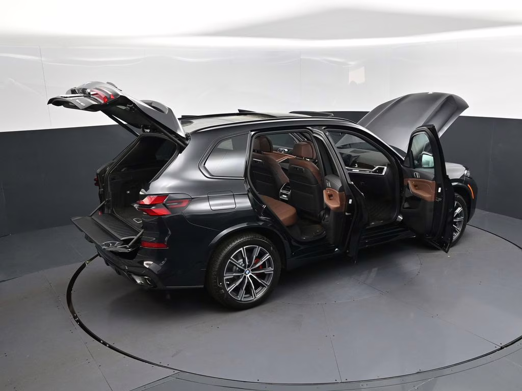 2026 Black Sapphire Metallic BMW X5 xDrive40i AWD SUV