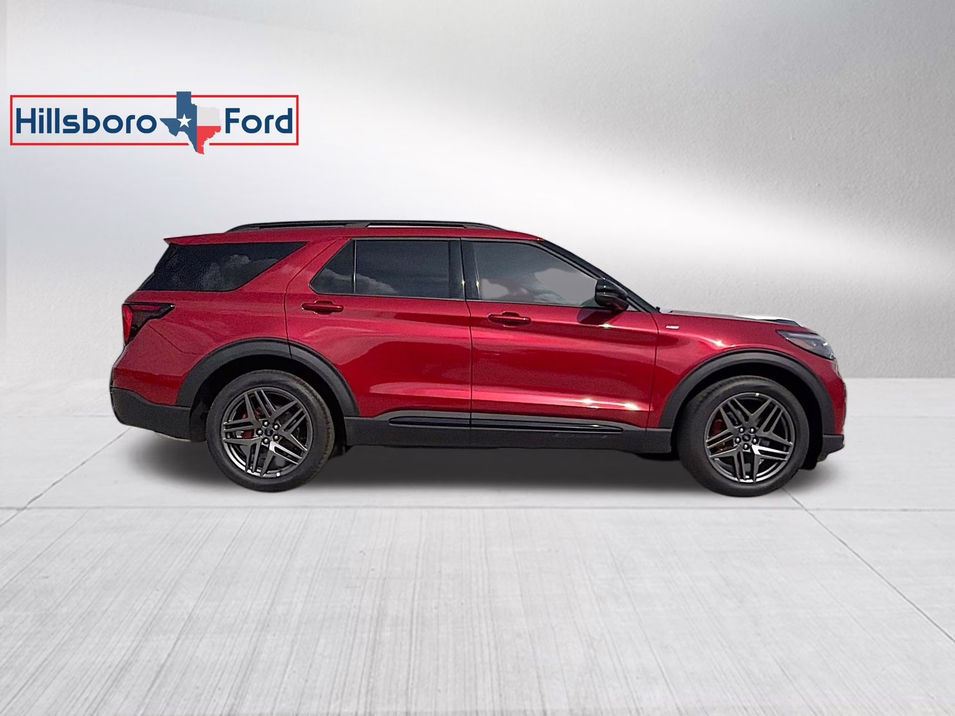 2026 Rapid Red Metallic Tinted Clearcoat Ford Explorer ST-Line RWD SUV