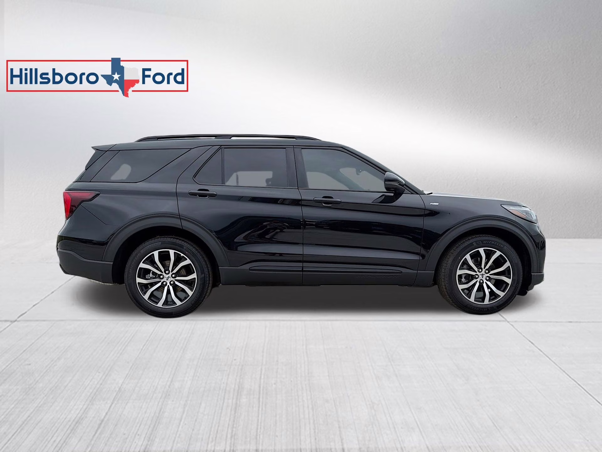 2026 Agate Black Metallic Ford Explorer ST-Line RWD SUV