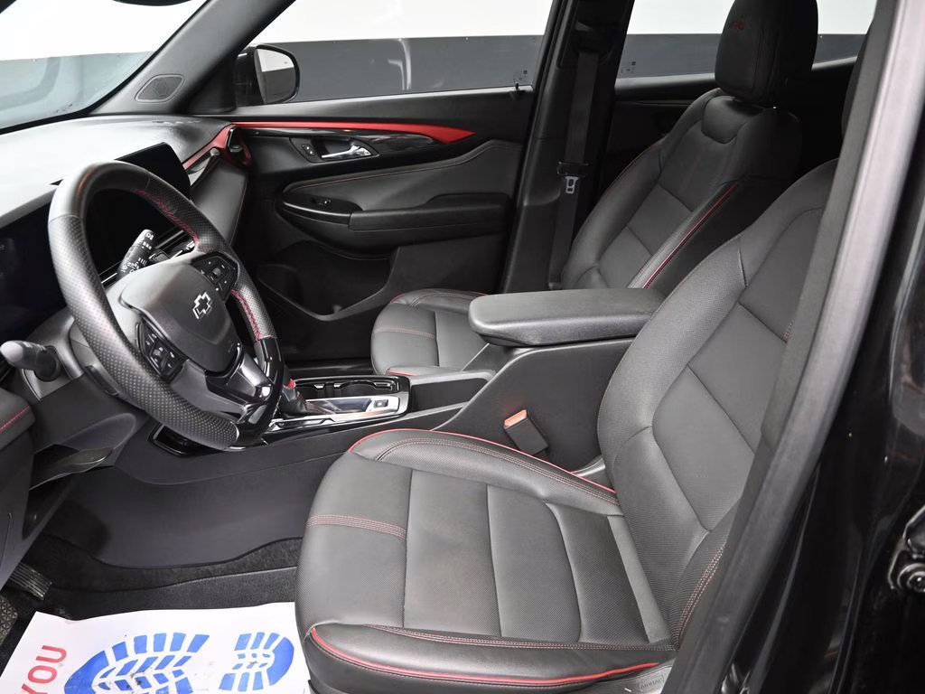 2025 Mosaic Black Metallic Chevrolet Trailblazer RS FWD SUV