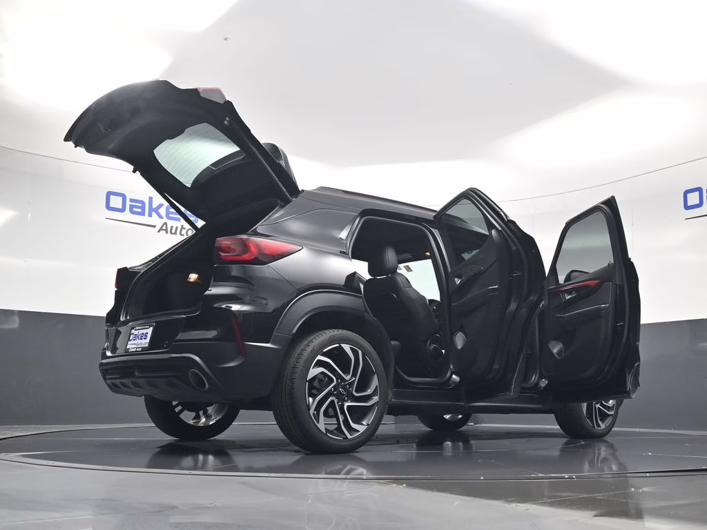 2025 Mosaic Black Metallic Chevrolet Trailblazer RS FWD SUV