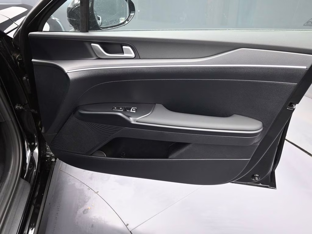 2026 Aurora Black Pearl Kia K5 LXS FWD Sedan