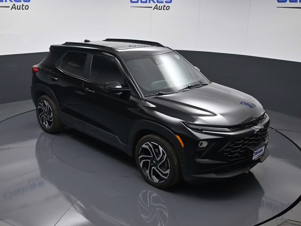 2025 Mosaic Black Metallic Chevrolet Trailblazer RS FWD SUV