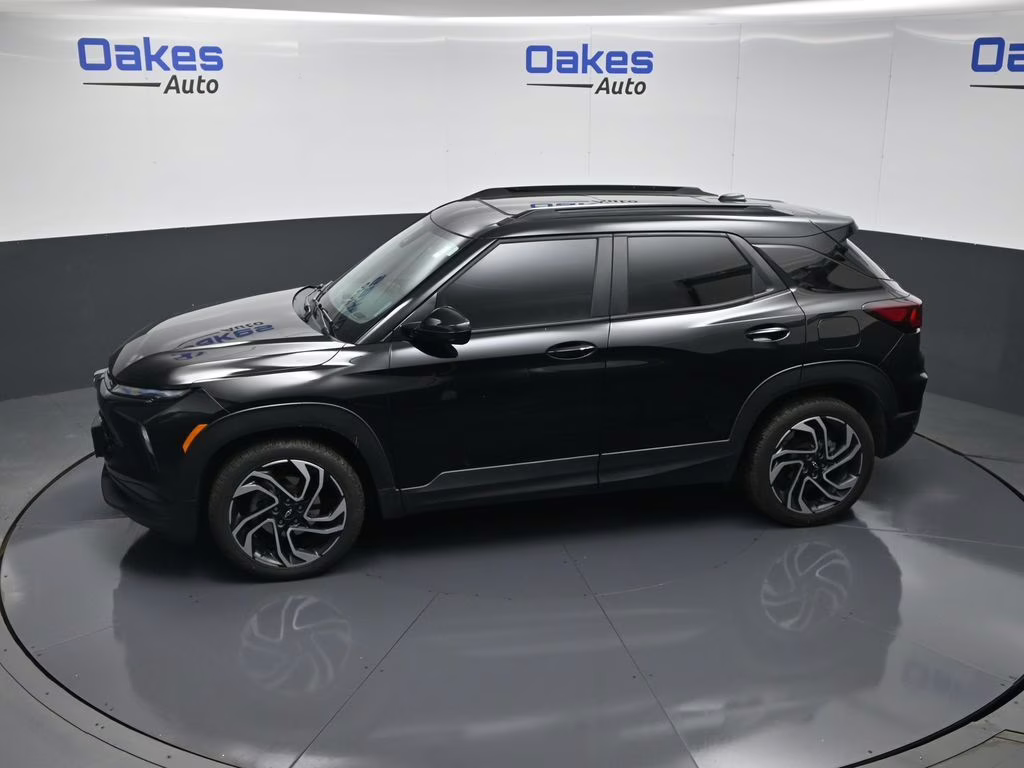 2025 Mosaic Black Metallic Chevrolet Trailblazer RS FWD SUV