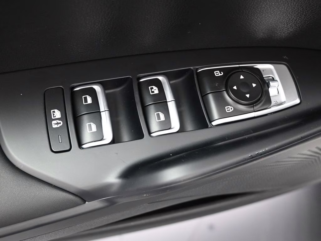 2026 Snow White Pearl Kia K5 LXS FWD Sedan