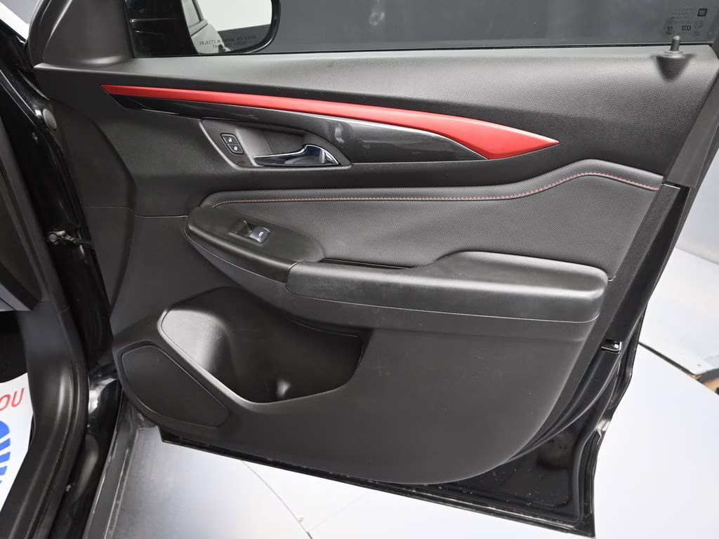 2025 Mosaic Black Metallic Chevrolet Trailblazer RS FWD SUV