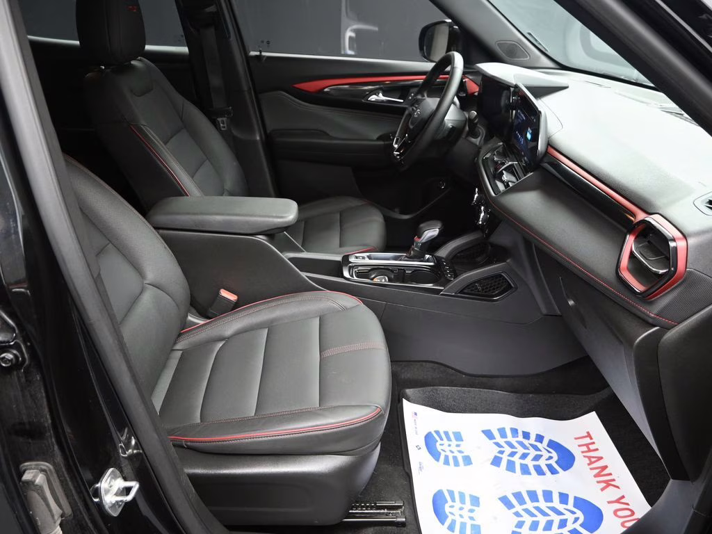 2025 Mosaic Black Metallic Chevrolet Trailblazer RS FWD SUV