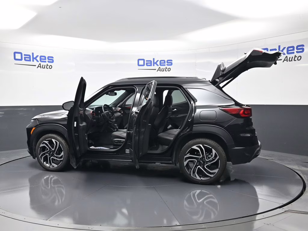 2025 Mosaic Black Metallic Chevrolet Trailblazer RS FWD SUV