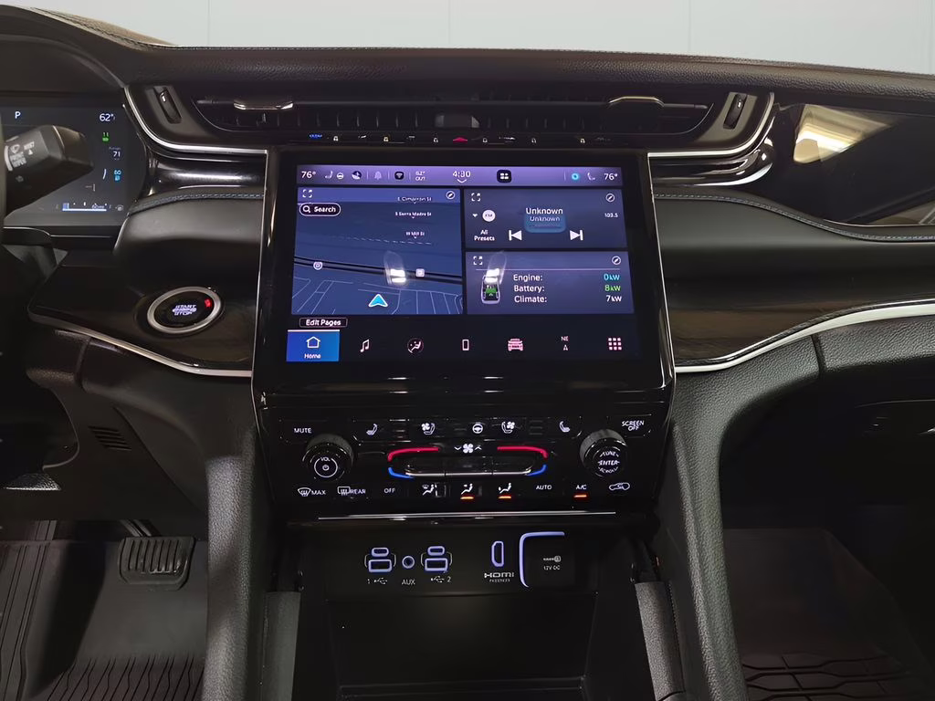 2025 Bright White Clearcoat Jeep Grand Cherokee 4xe Trailhawk 4X4 SUV