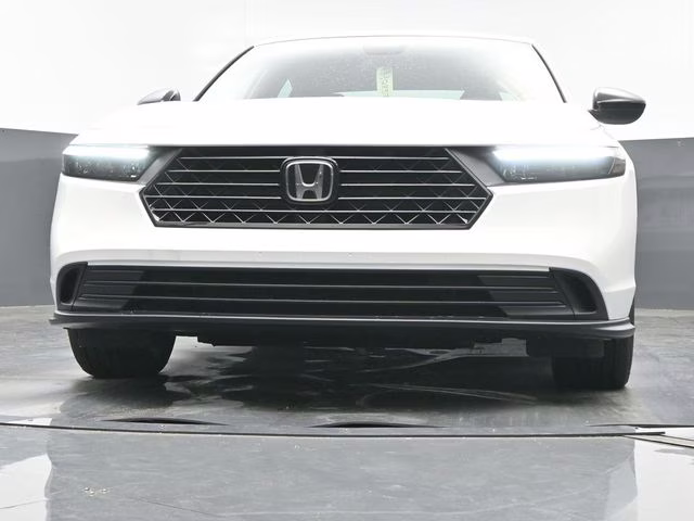 2026 Platinum White Pearl Honda Accord Hybrid Sport FWD Sedan