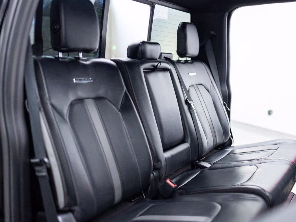 2018 Black Ford Super Duty F-350 DRW Platinum 4X4 Truck