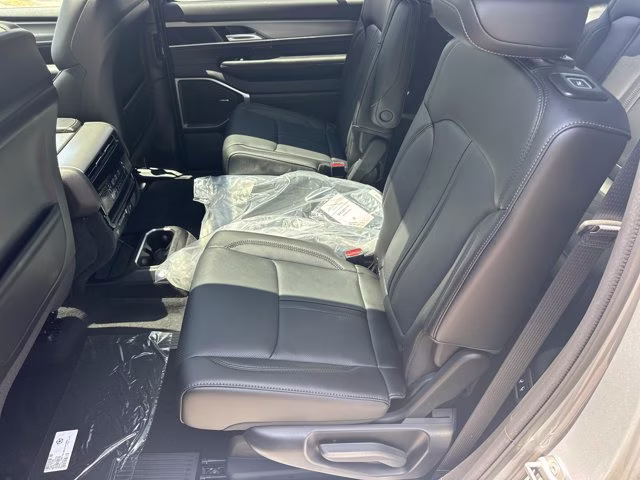 2026 Silver Zynith Jeep Grand Wagoneer Upland 4X4 SUV
