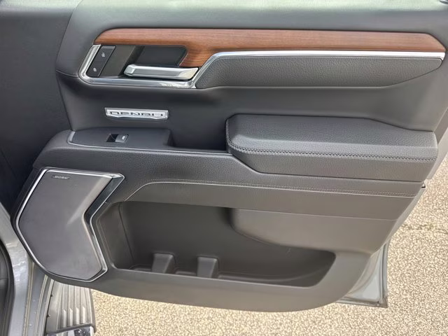 2023 Sterling Metallic GMC Sierra 1500 Denali 4X4 Truck