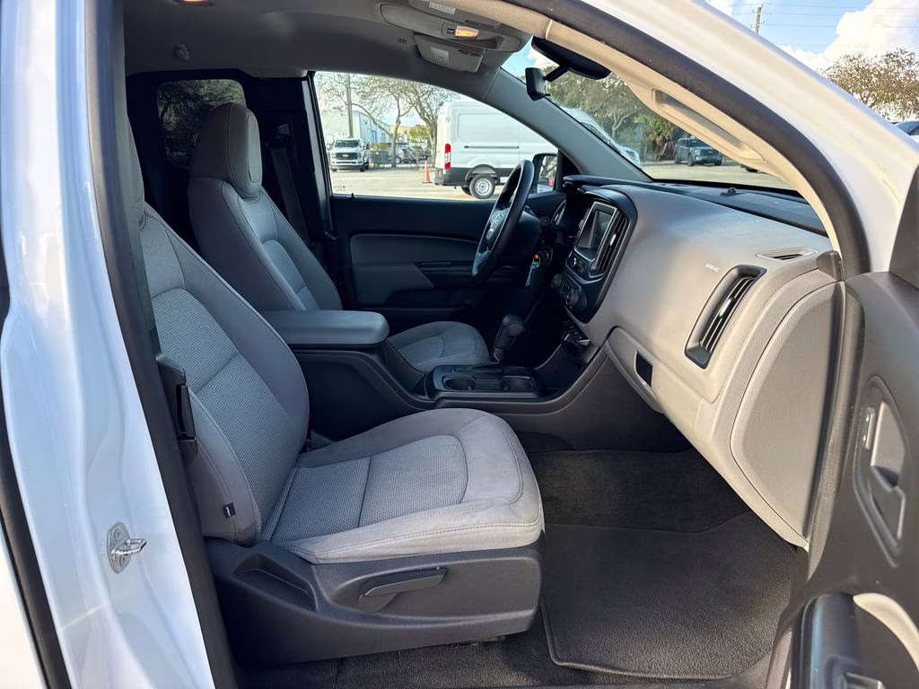 2018 Summit White GMC Canyon Base RWD Truck