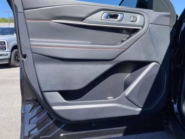 2026 Agate Black Metallic Ford Explorer ST-Line 4X4 SUV